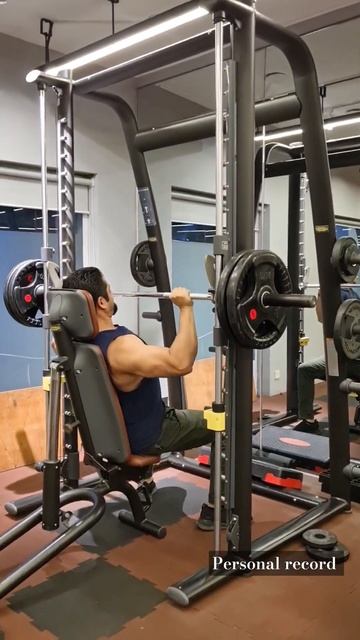 80 Kg/ 176 lbs Military press. shoulders workout. #fitness #gym #shoulders смотреть онлайн