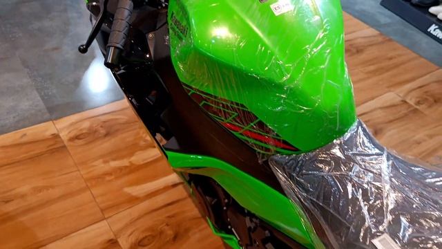 Full Details of Kawasaki Ninja 400 2024 Model | 50K Down Payment & EMI - Delta Buzz смотреть онлайн