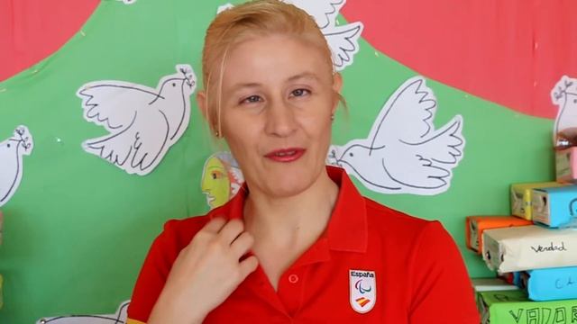 Entrevista a Carmen Herrera, tricampeona olímpica alhaurina смотреть онлайн