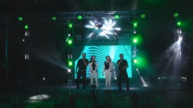 группа Half Time Show перепевает песни 80х смотреть онлайн