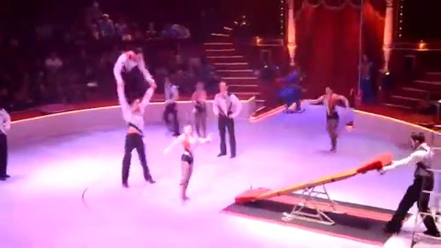 Fantasy troupe Cirque d'Hiver Bouglione 2013 By SimouGFX смотреть онлайн