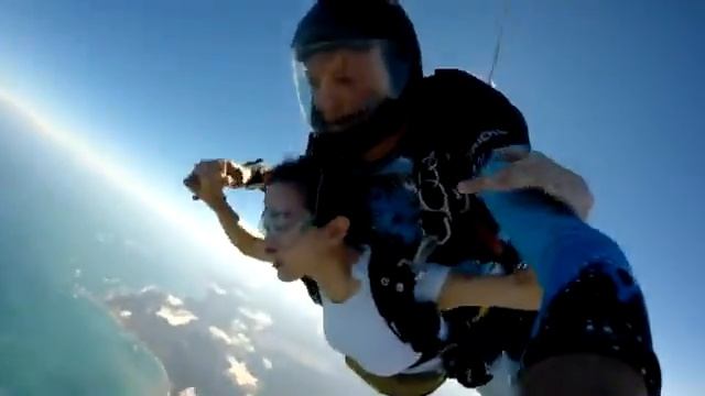 Tandem Skydiving Video - Skydive Jurien Bay - Ke Wei Tan смотреть онлайн