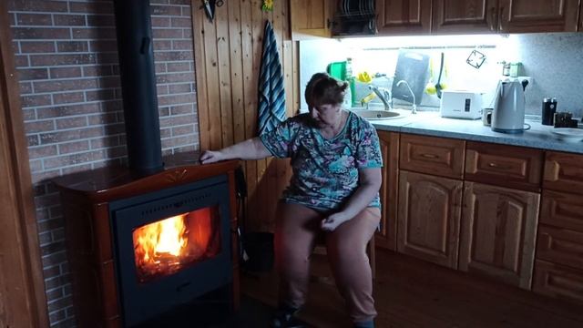 Топлю печь, отвечаю на вопросы смотреть онлайн