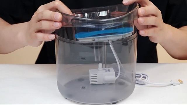 Поилка - для кошек фонтан и для собак DASDORRIO смотреть онлайн