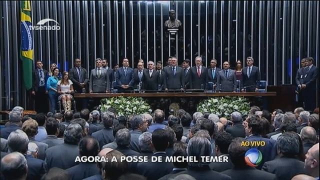 Michel Temer toma posse no plenário do Senado Federal смотреть онлайн