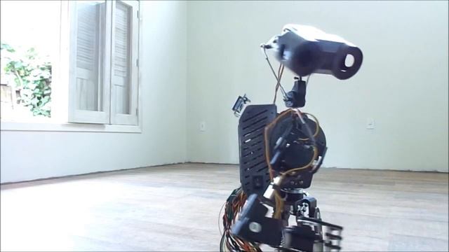Johnny 5-like robot (aka "MDi #3"): remote controlled routine смотреть онлайн