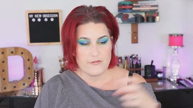 GLAMLITE CAKE PALETTE || Palette Roulette Palette Review #147 смотреть онлайн
