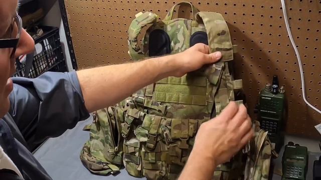 Crye Precision AVS Detachable Chest Rig And AVS 1000 Pack