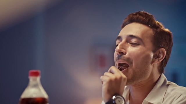Enjoy it at home | #MagicalMoments | Coca-Cola Nepal смотреть онлайн