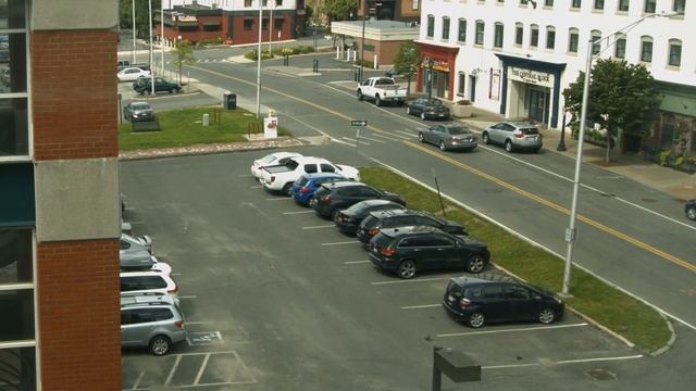 Blackmagic Production Camera 4K Test Footage - 0-250% zoom смотреть онлайн