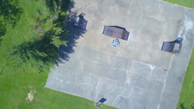Drone view, Baseball a swing & a hit caught by mistake смотреть онлайн