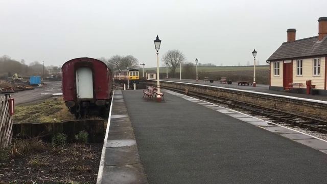 Class 141 Pacer 141113 at Swanwick Junction 29/01/2017. PacerPower Videos. смотреть онлайн