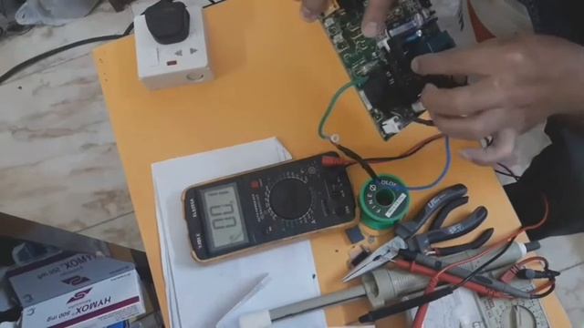 Fuji Electric Airconditioner Board Repair (GK 30434E4  HIC Defective)