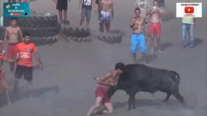 Бой бык прот людей