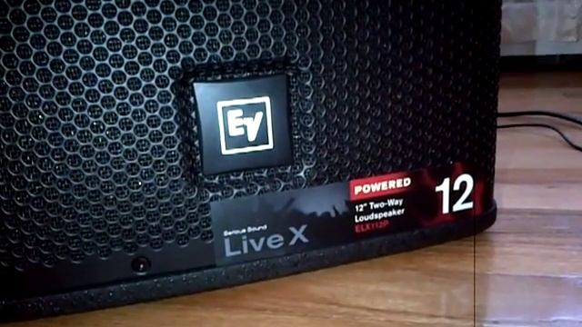 Electro Voice ELX112P