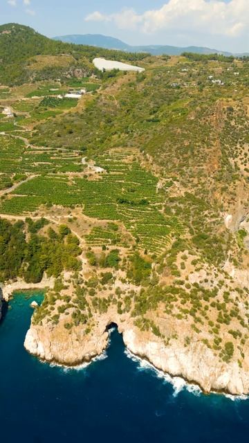 🏖️🌊 Залив Газипаша Крал - залив в районе Газипаша провинции Анталья в Турции. смотреть онлайн