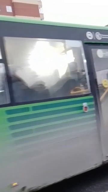 автобус || Hyundai || г. Тюмень смотреть онлайн