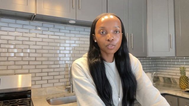 LifeInMy20s || VLOG- What I eat in a day, period routine, girl chat смотреть онлайн