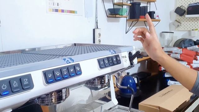 Cara Pengoperasian Mesin Kopi Simonelli Appia Life 2Gr Volumetric | ESPRESSO COFFEE MAKER TERBAIK ? смотреть онлайн