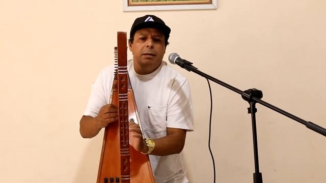 GLEVES ALIAGA. QUEDATE. смотреть онлайн