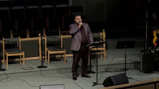 Я ношу своё сердце, как хрупкую вазу - Христианская песня смотреть онлайн