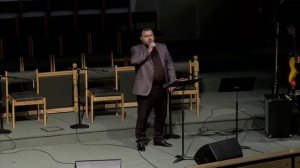 Я ношу своё сердце,  как хрупкую вазу - Христианская песня