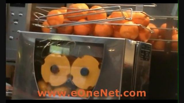 Automatic Orange Juicer - 自动榨汁橙 смотреть онлайн