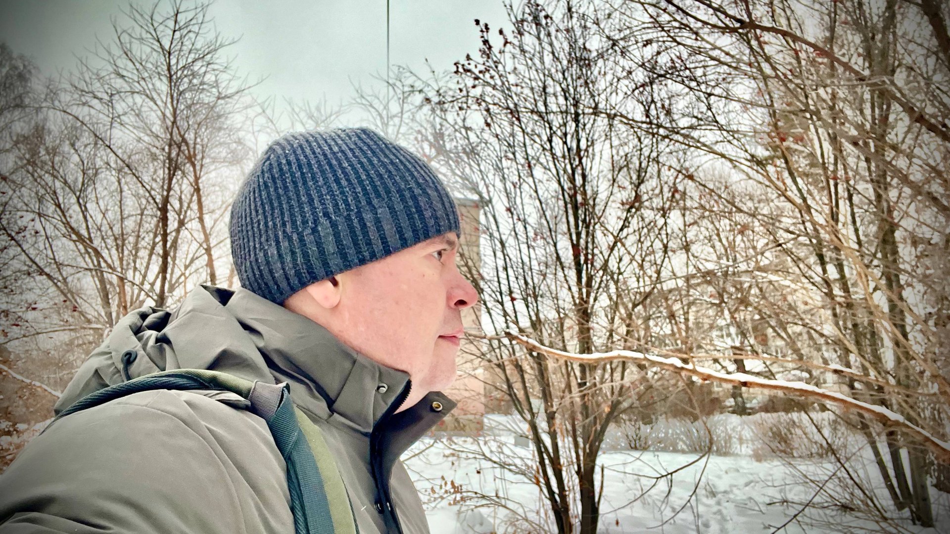 Выпал снег, горят огни, Денчик на работу ты беги! - скучный выпуск 😎 смотреть онлайн