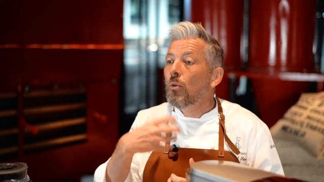 Les secrets du travail du cacao par Richard Sève avec son Cooking Chef expérience KENWOOD смотреть онлайн