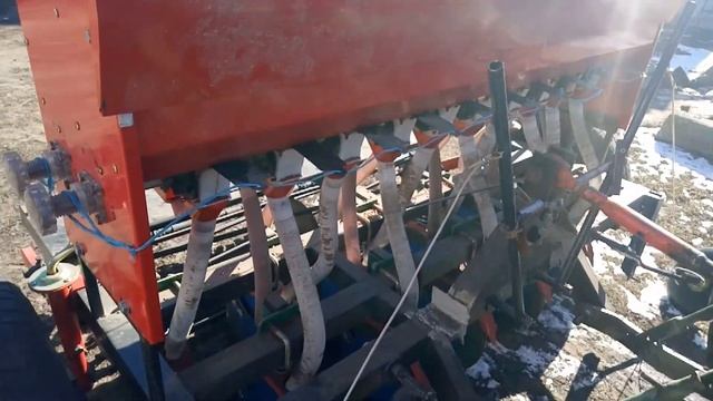 Зернова сівалка до мінітрактора смотреть онлайн