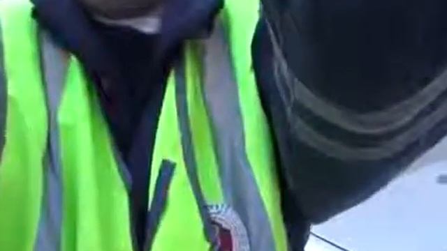 Сознательный гражданин учит гаишника смотреть онлайн