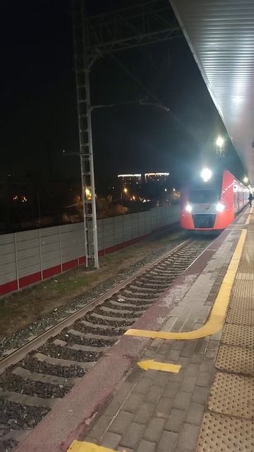 МЦК ночи Москва 😱 смотреть онлайн
