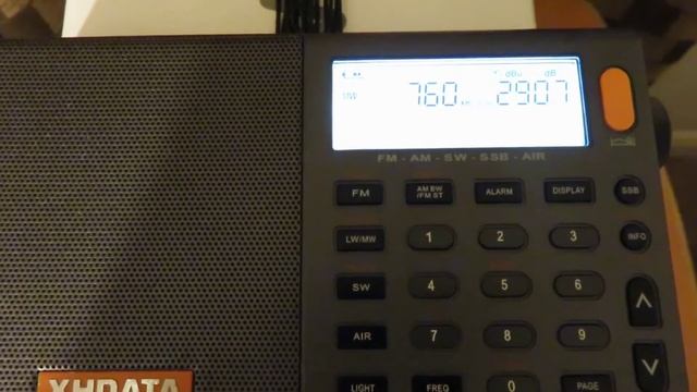 XHDATA D-808 MW TA DXing: 760 kHz WJR, USA (presumed) 23/10/19 - 0528 hrs UTC смотреть онлайн