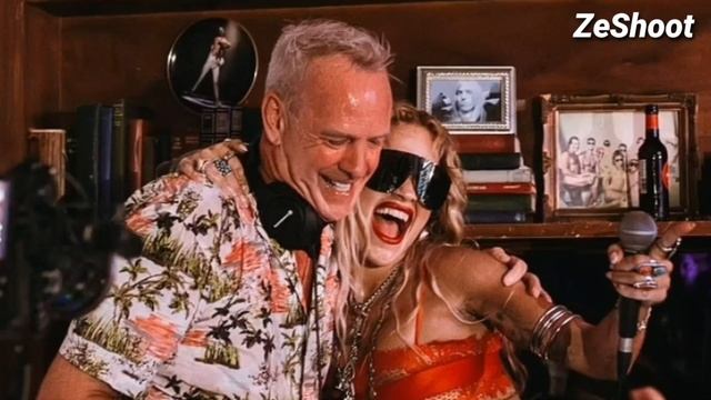 Rita Ora Joins Fatboy Slim for Iconic Ibiza Set After Hungary hospital Rush смотреть онлайн