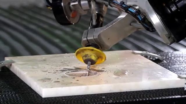 Flow Waterjet - Corte granito y mármol con el equipo de corte por chorro de agua FLOW смотреть онлайн