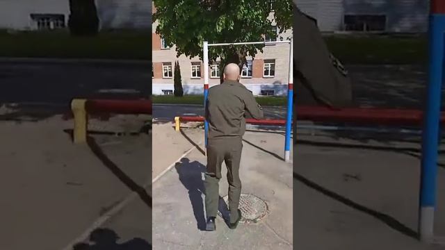 ЗОЖ-поздравление с Днём пограничника от Артёма Александровича Баранова. 28.05.2022. смотреть онлайн