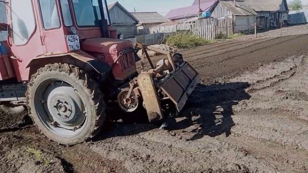 т-16 с почвофрезой