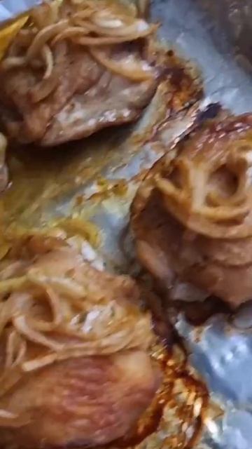 Жареная капуста с мясом. Куринные бедра смотреть онлайн