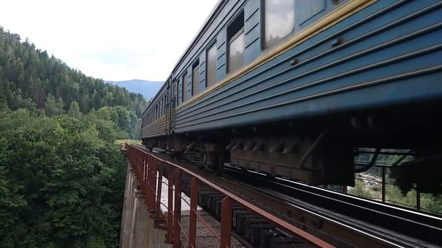 М62-1457 с пригородным поездом Ивано-Франковск-Рахов смотреть онлайн