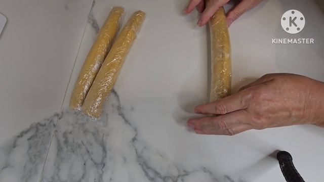 КИФЛИКИ ЗАКАРПАТСКАЯ РОЖДЕСТВЕНСКАЯ ВЫПЕЧКА KIFLIKI CHRISTMAS CAKES #рождественскаявыпечка #печенье смотреть онлайн