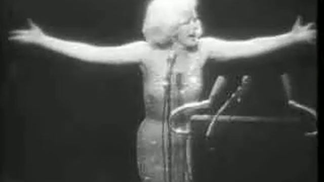 HAPPY BIRTHDAY MONIQUE COVET смотреть онлайн