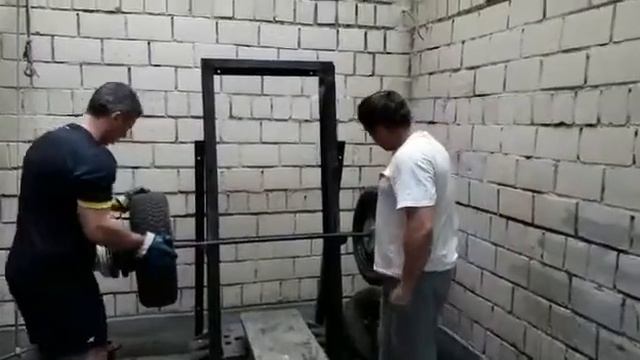 Первый подход 124 кг на 1раз смотреть онлайн