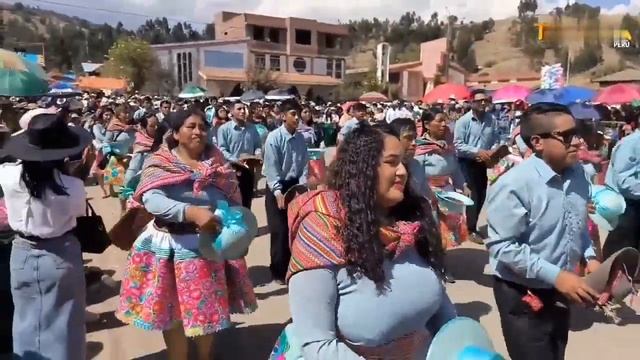 gran pasacalle santiago en san Agustín de cajas huancayo 2024 смотреть онлайн