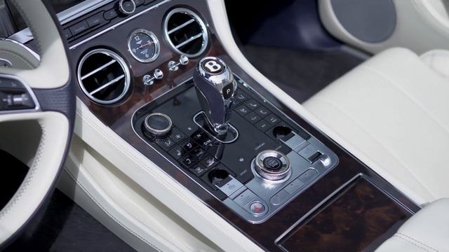 Bentley Continental GT - Британец, который смог смотреть онлайн