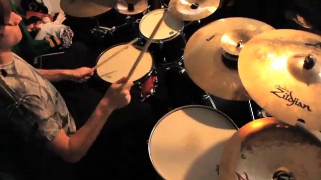 Britney Spears - Hold it Against Me Drum Remix смотреть онлайн