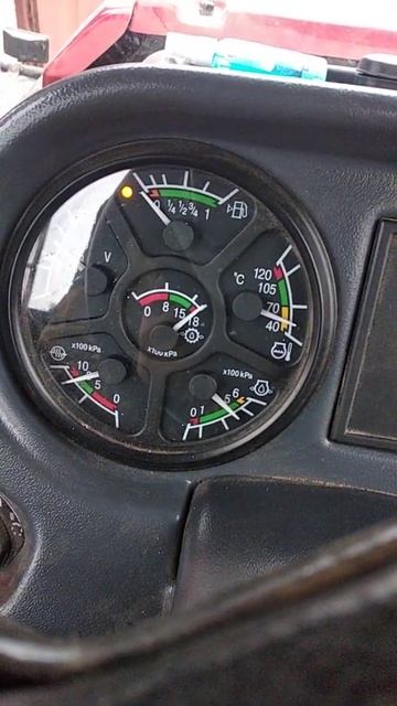 МТЗ-3522 ГЛЮЧИТ ДАТЧИК ТОПЛИВА (2019г) смотреть онлайн