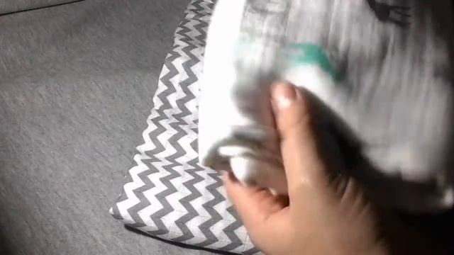 100% Muslin Cotton Swaddle Blanket (3-Pack) Perfect for use as Receiving Blanket and Nursing Cover смотреть онлайн