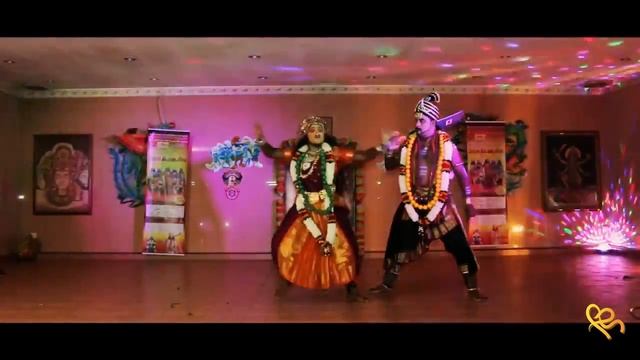 Nageswary arts kampar : Muniswarar VS Kaliamma dance.. with 2 wonderful dancers смотреть онлайн