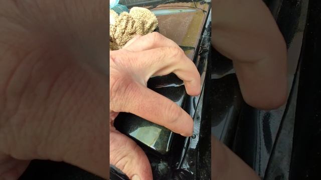 Ford Explorer 5 затекает вода через крышу багажника