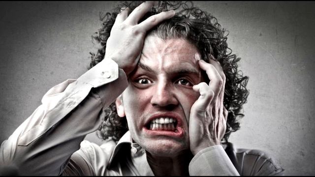 Целый час напрягали мозг телефонному мошеннику смотреть онлайн